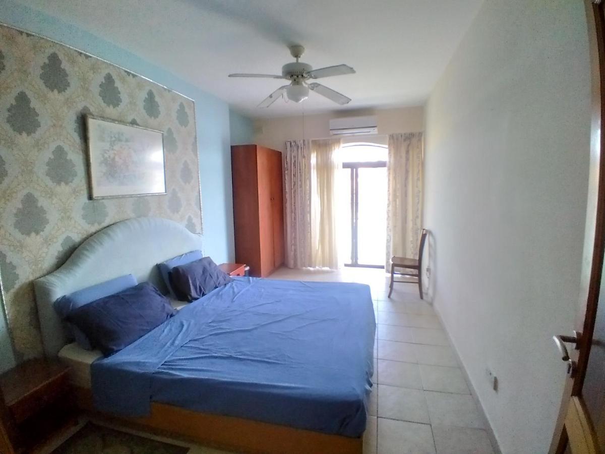 Hotel Seafront Akwador Marsaskala Exterior foto